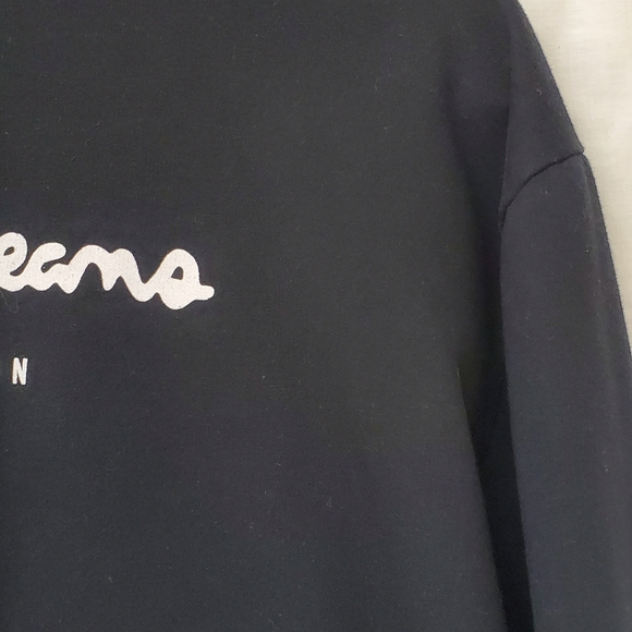 Sweater - Picture 2 of 3